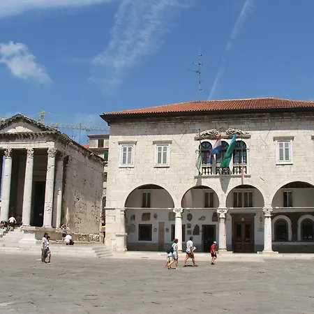 Centurio Pula