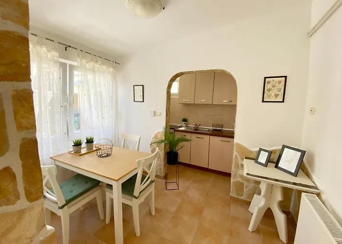 Centurio * Πούλα